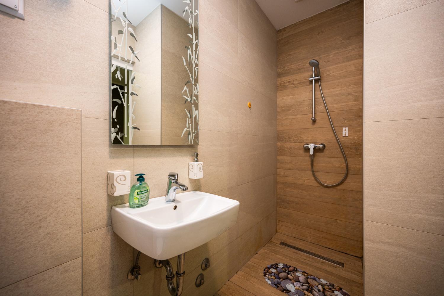 Modern And Design Apartments Near Cathedral Saraievo Exterior foto